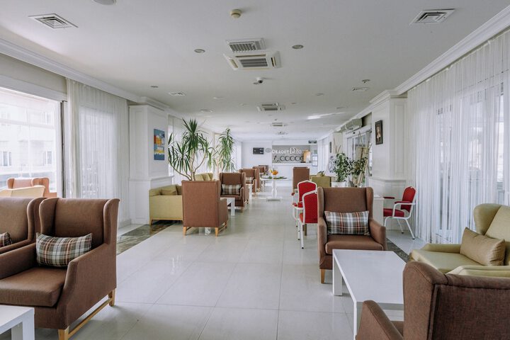 Guest Lobby