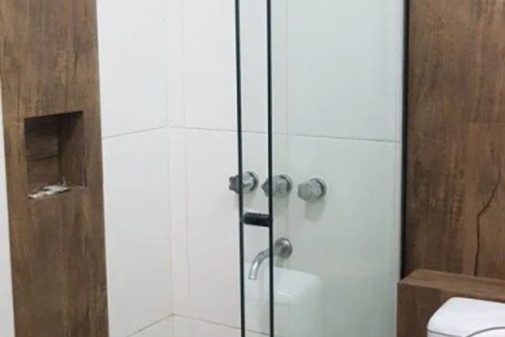 Room 7 of 14