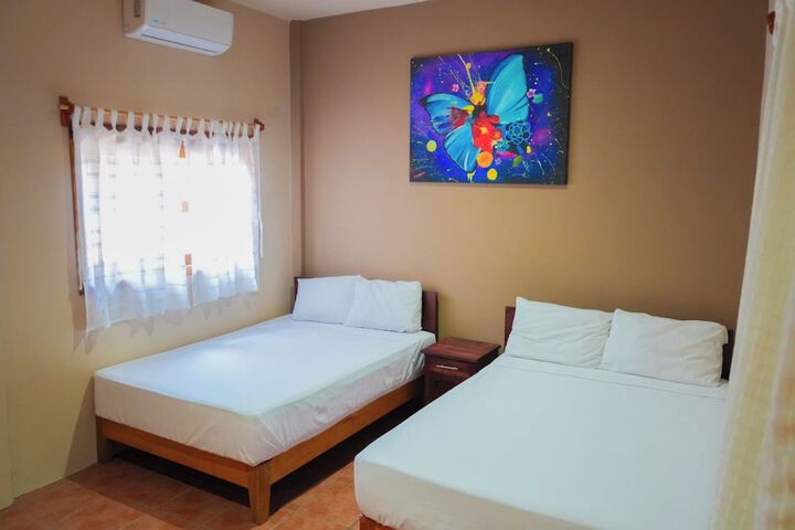 Room 25 of 52