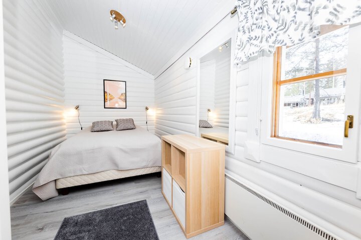 Room 13 of 54