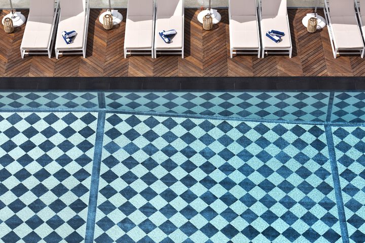 Pool 63 of 115