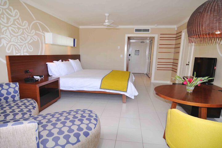 Room 10 of 72