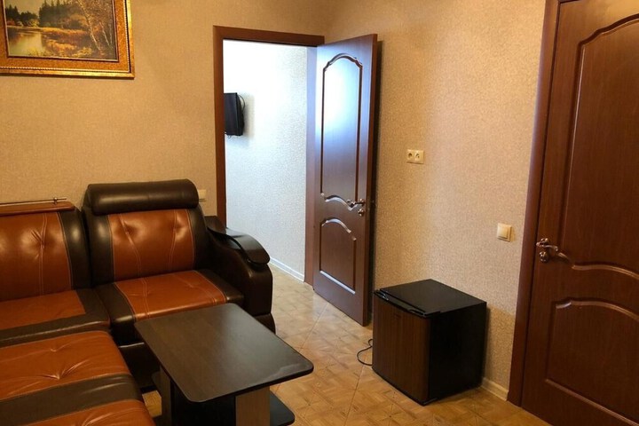 Room 35 of 65
