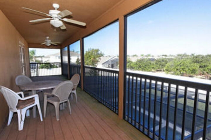 Terrace/Patio 2 of 380