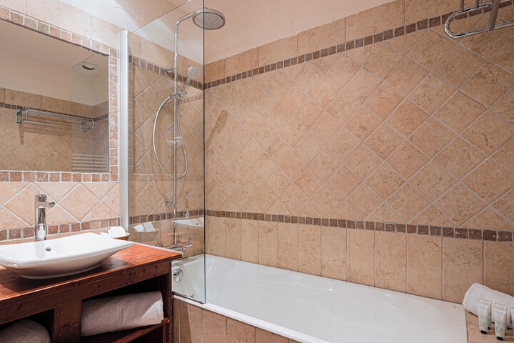 Bath Photo