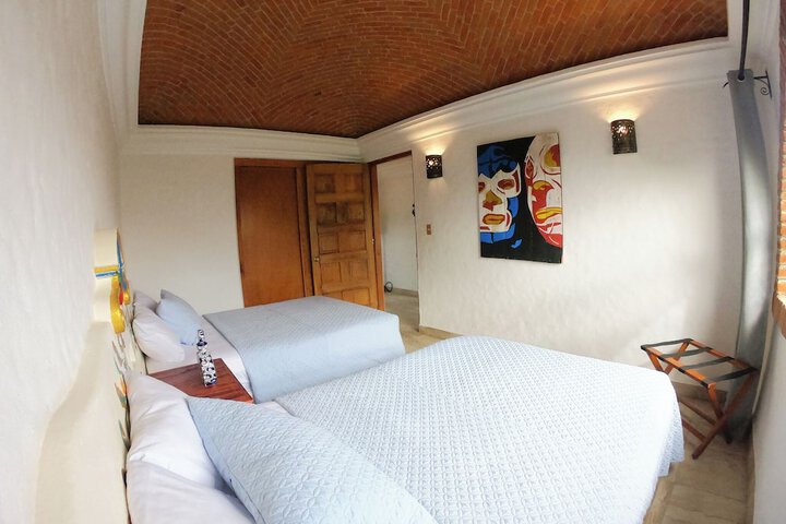 Room 10 of 149
