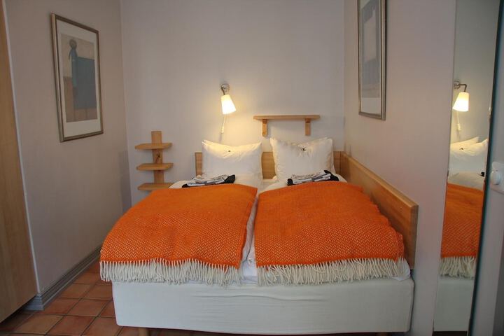 Room 16 of 41