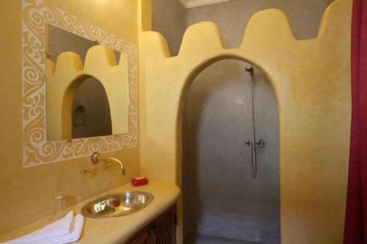 Clean Restrooms