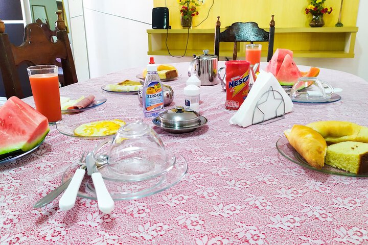 Dining 13 of 21