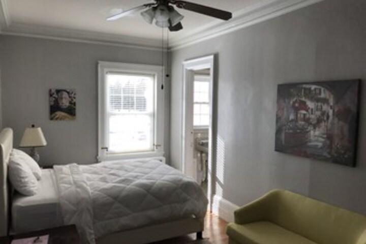 Room 54 of 108