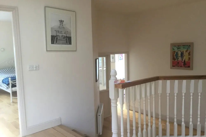 Room 10 of 15