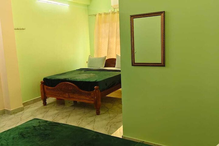 Room 7 of 47