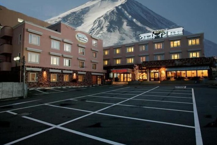 Hotel 36 of 38