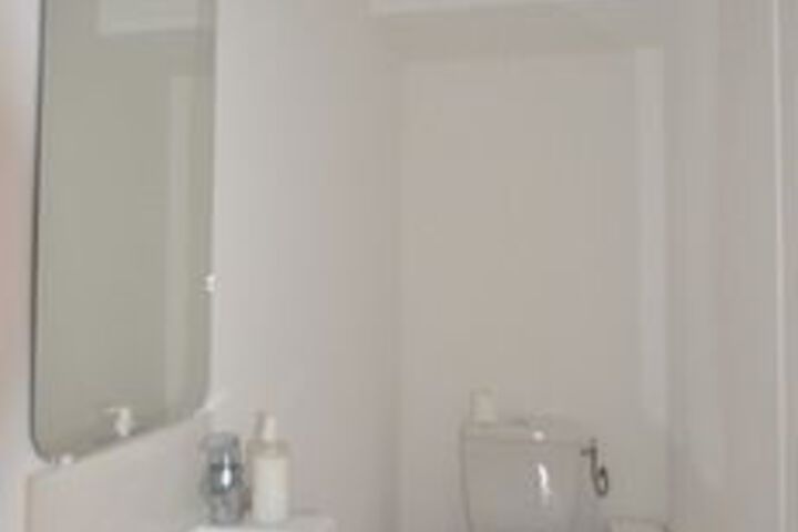 Room 3 of 13