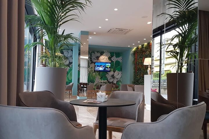 Hotel Interior 6 of 67