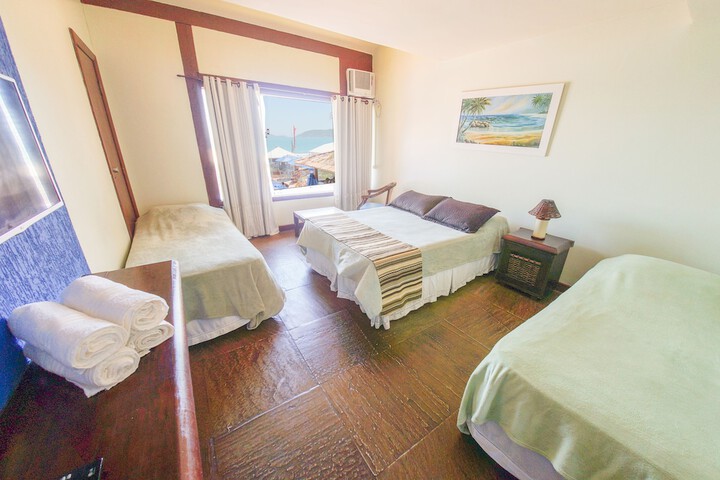 Room 4 of 53