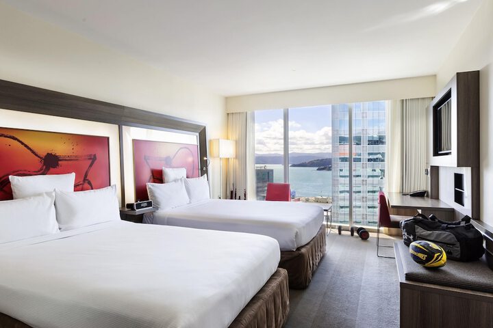 Room 12 of 44