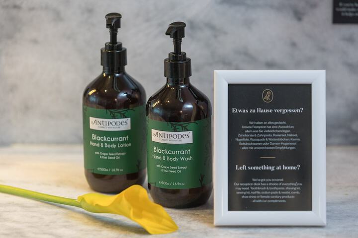 Room amenity