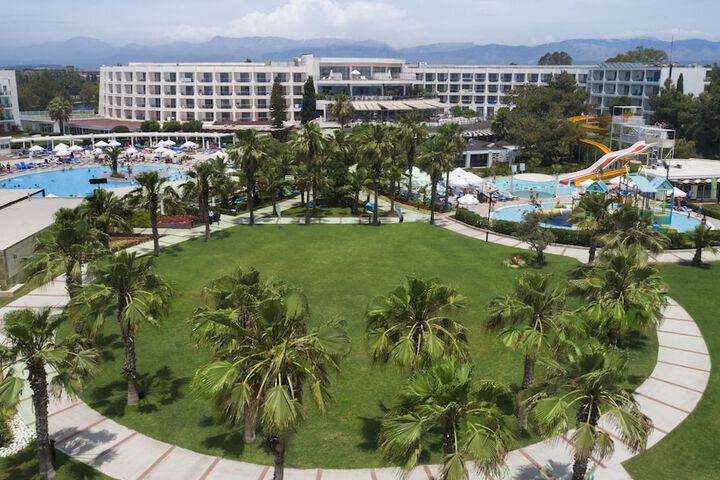 Hotel View 75 of 78