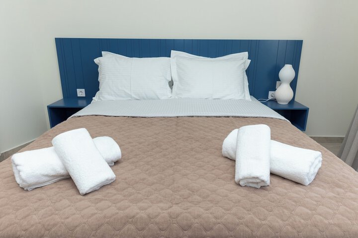 Room 3 of 59