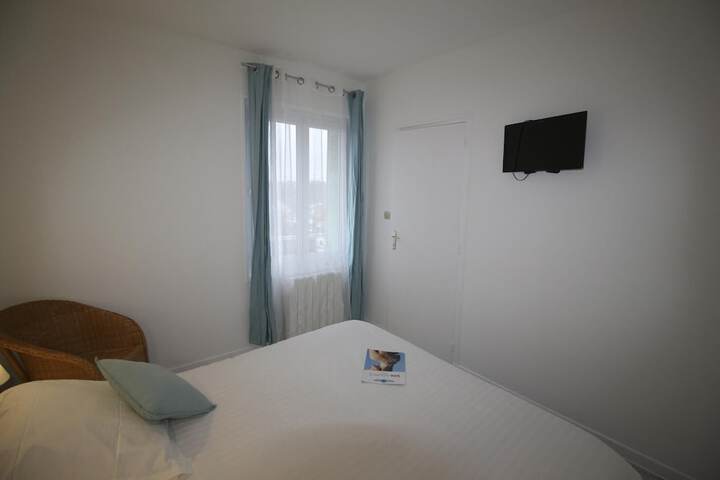 Room 17 of 164