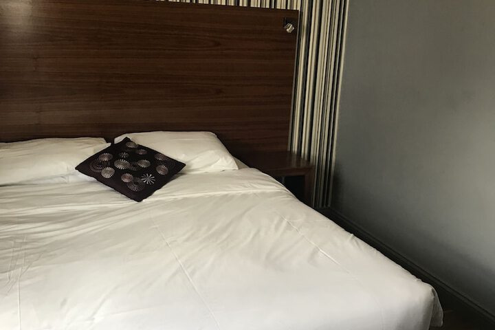 Room 17 of 73