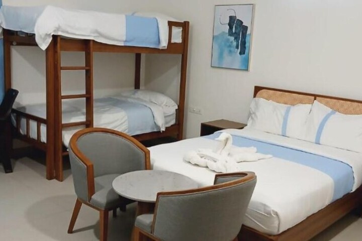 Room 16 of 31