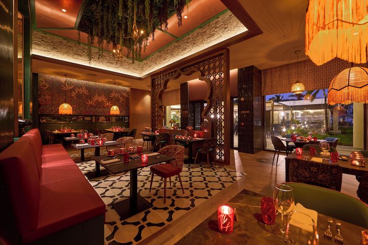 Dining Photos