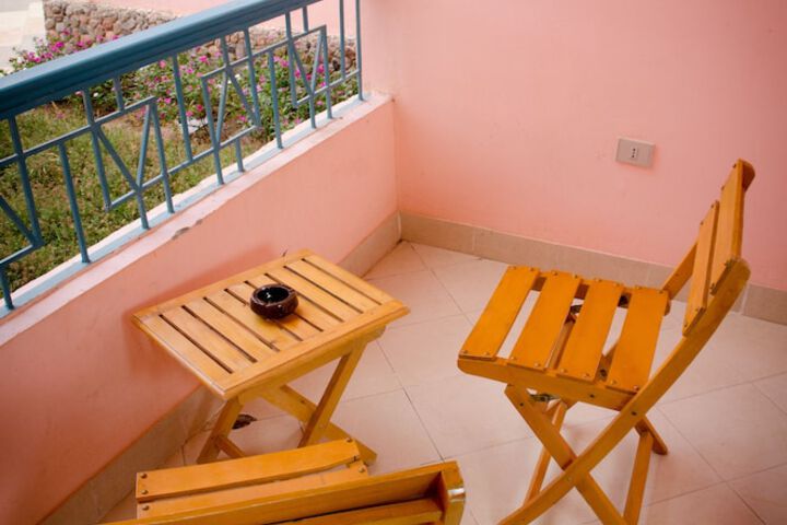Terrace/Patio 9 of 53