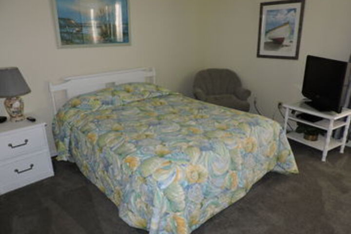 Room 17 of 59