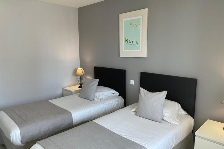 Room 22 of 48
