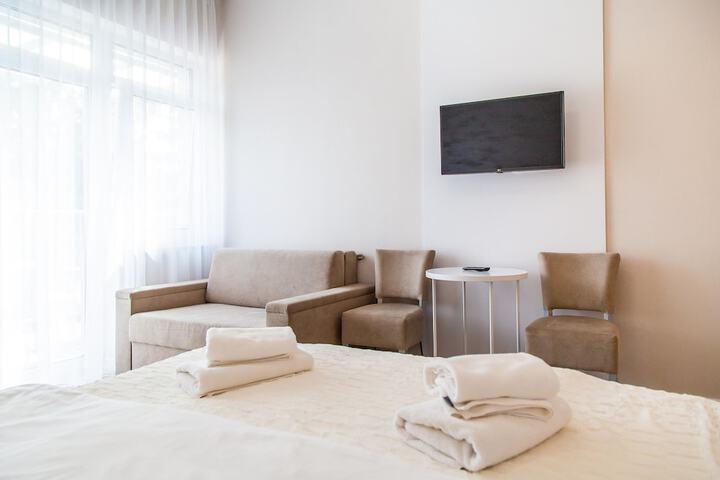 Room 14 of 68