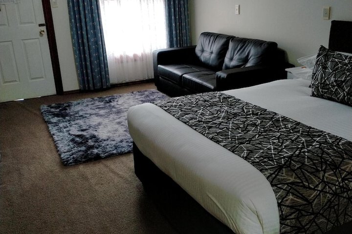Room 3 of 22