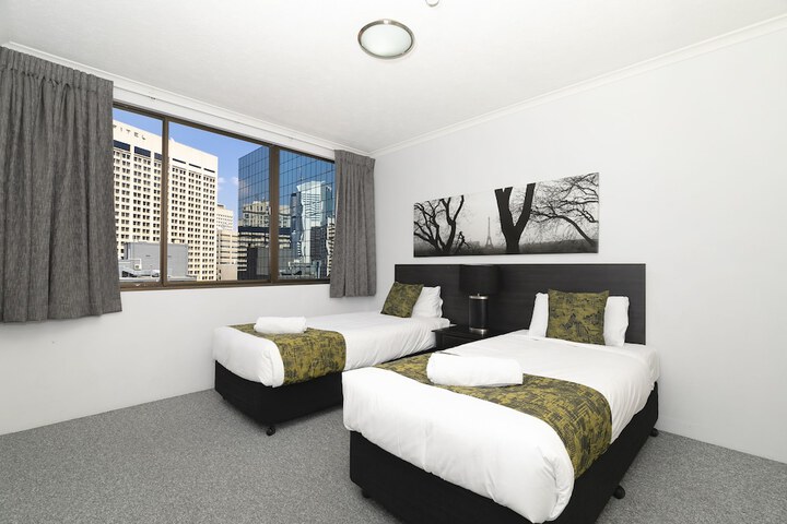 Room 7 of 61