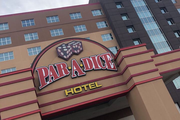 PAR-A-DICE HOTEL AND CASINO - East Peoria IL 7 Blackjack 61611