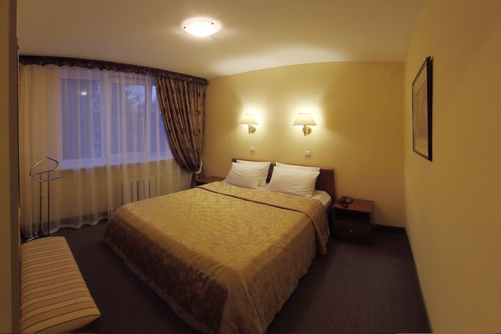 Room 17 of 58