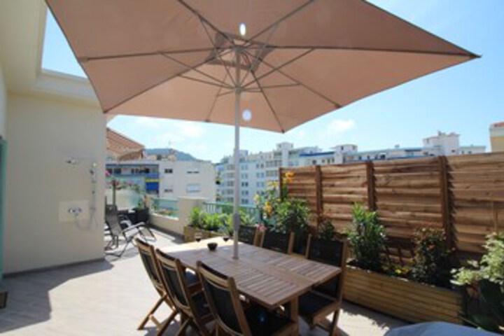 Terrace/Patio 25 of 27