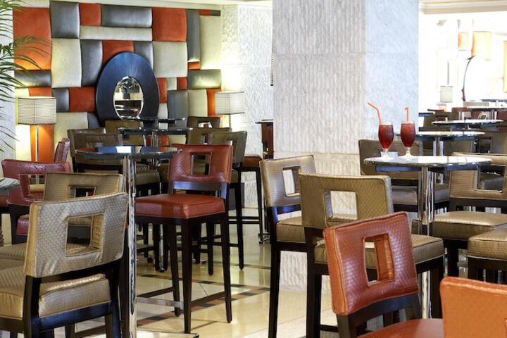 Dining Photos