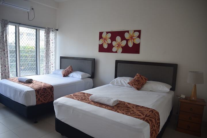 Room 10 of 48