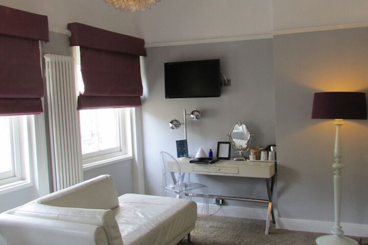 Room 5 of 58