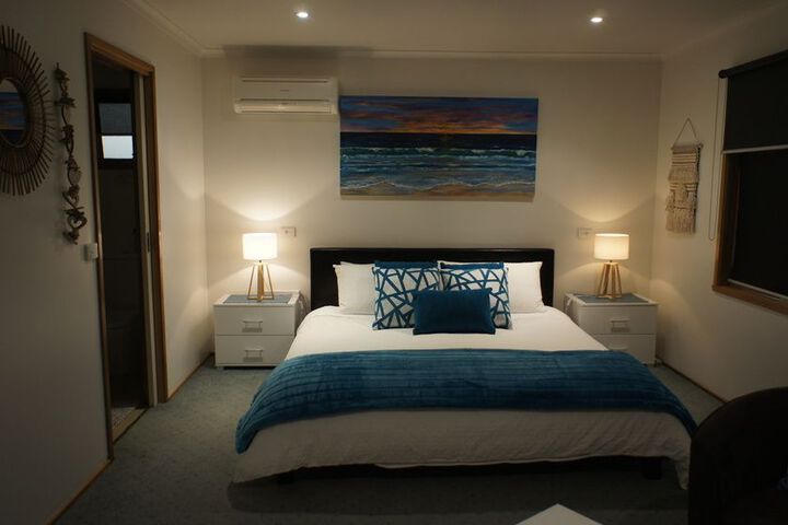 Room 13 of 96