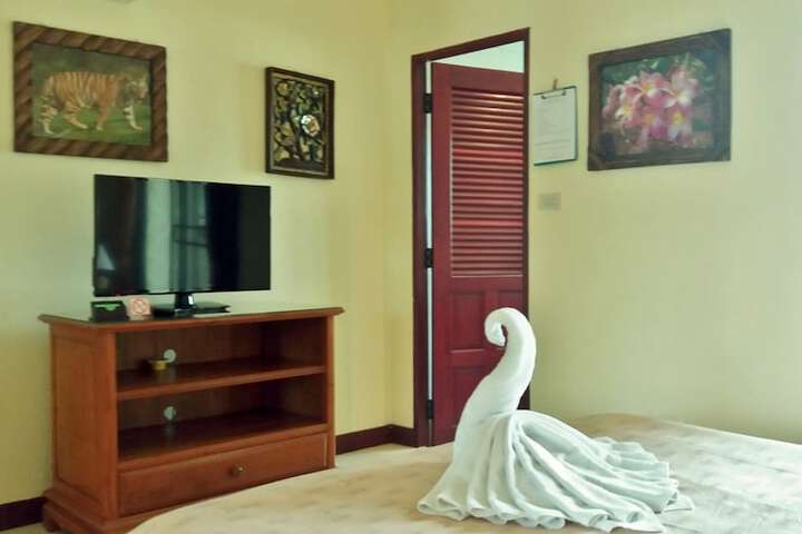 Room 12 of 60