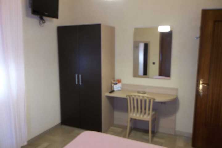 Room 26 of 52