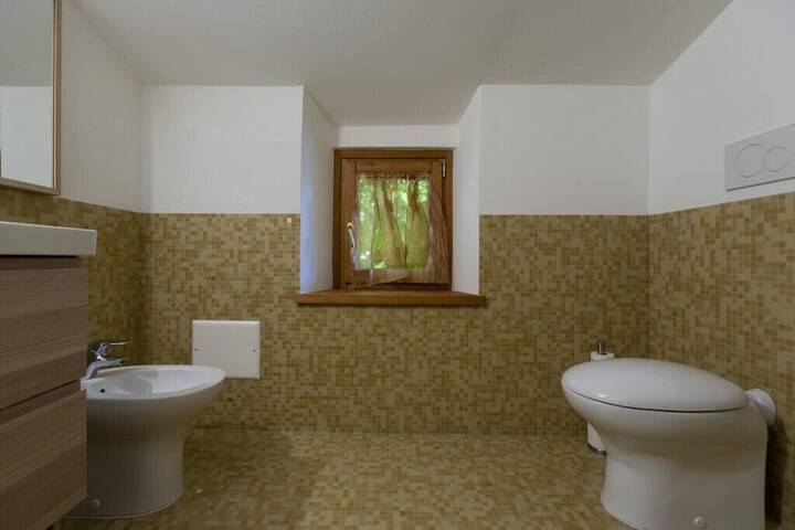 Room 44 of 73