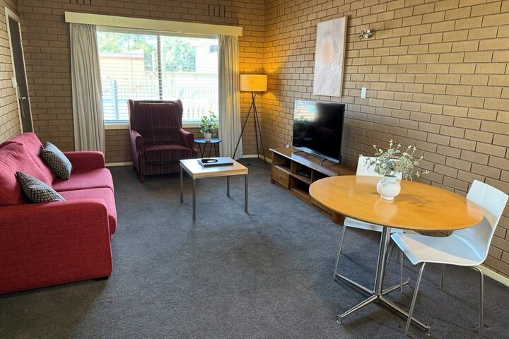 Room 25 of 51