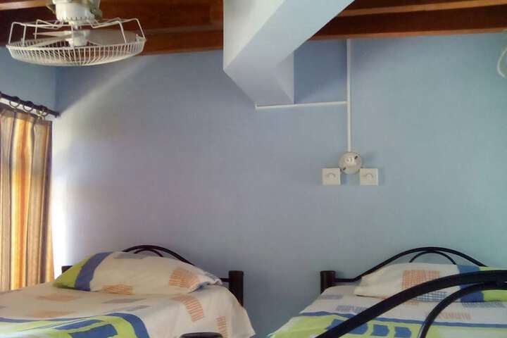 Room 5 of 39
