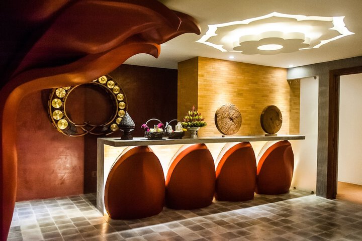 Hotel Interior 66 of 157