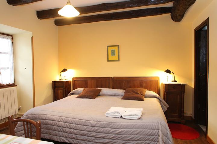 Room 7 of 15
