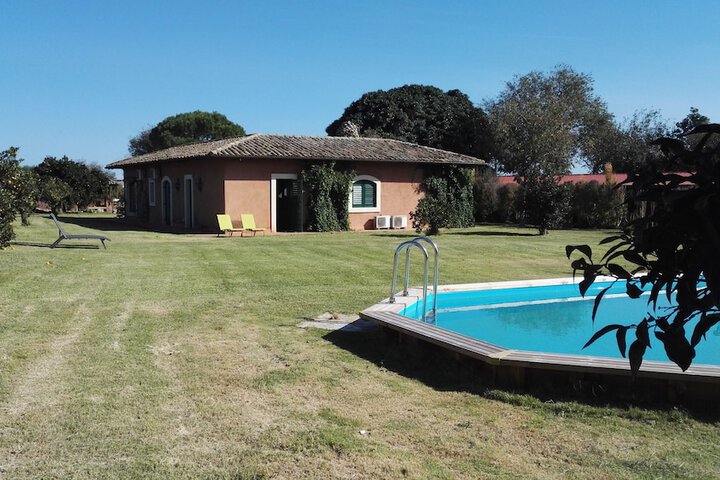 Pool 51 of 69