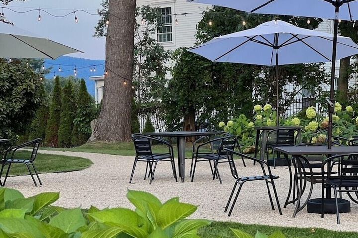 Terrace/Patio 12 of 34